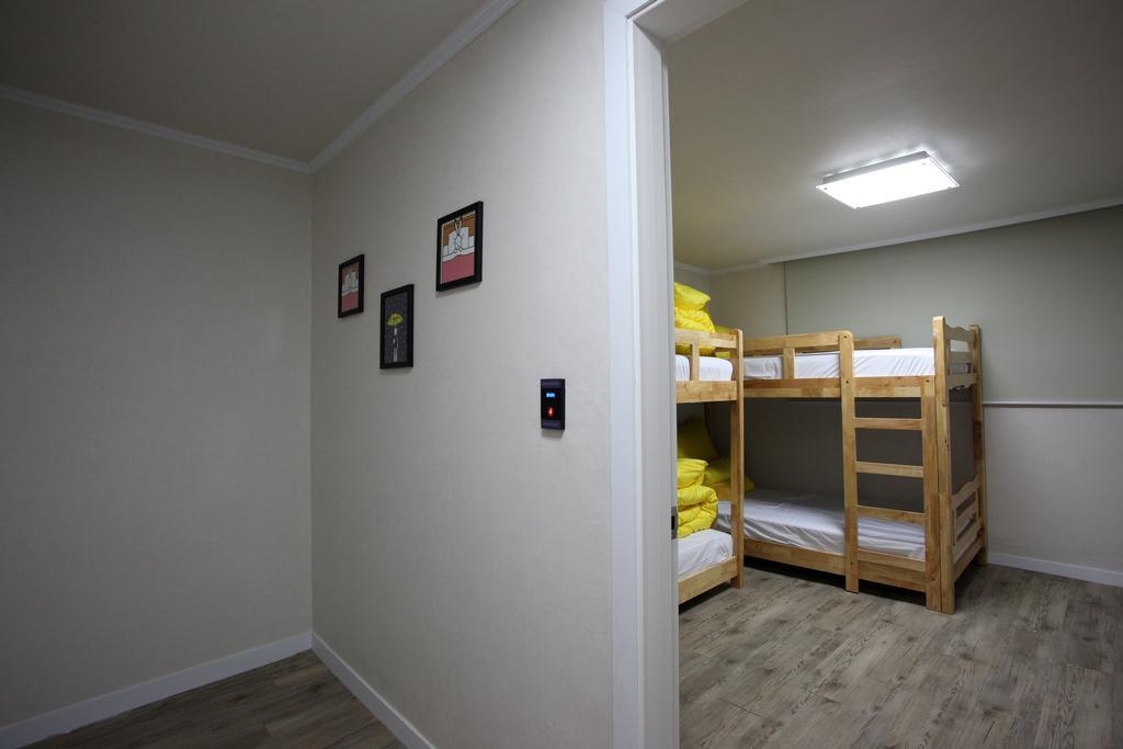 Guesthouse Dodam I Seul Quarto foto