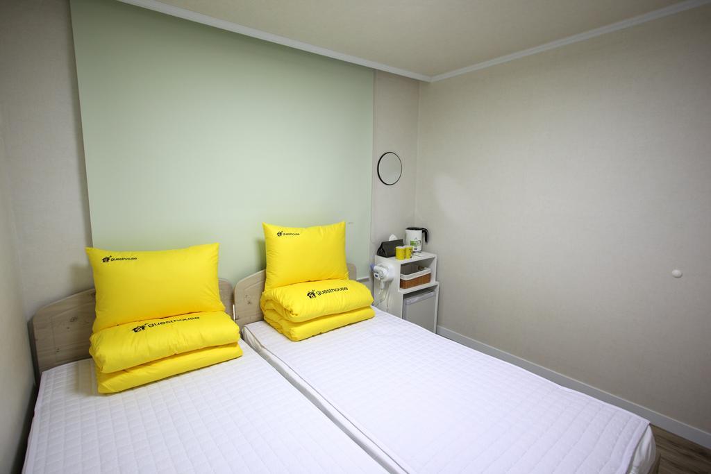 Guesthouse Dodam I Seul Quarto foto